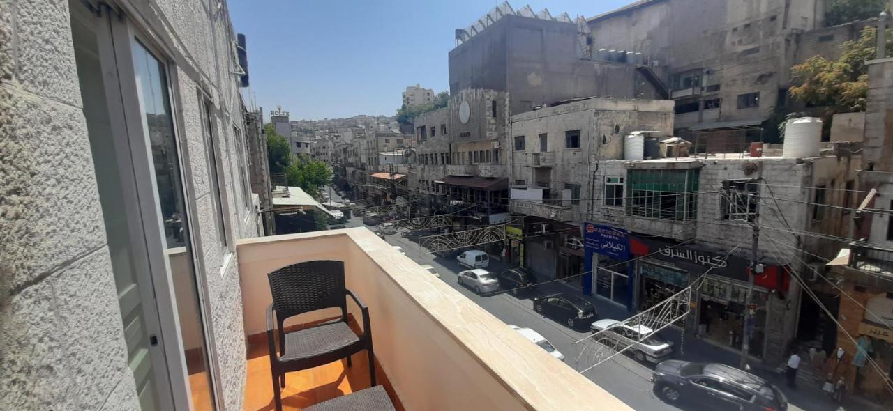 بوتيك بيت شباب
